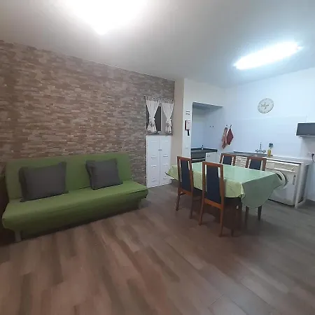 Louros House 度假居 *