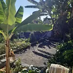 Louros House Дом отдыха Фуншал