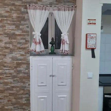 펜션 Louros House *