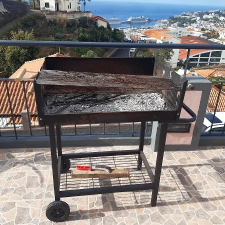 Louros House * Funchal (Madeira)